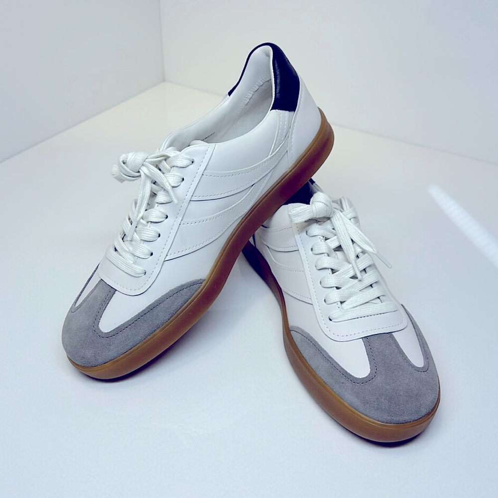 VINCE OASIS LEATHER MEN’S SNEAKERS / SIZE 9.5